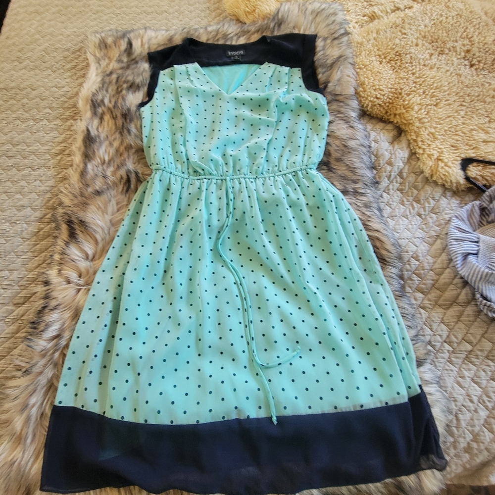 Dress, size 10, Polka dots, blue.